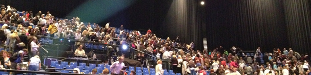 Arrivée du public au Zénith de Toulouse - 2012 - Vision, Stratégies et Développements ZÉNITH de TOULOUSE