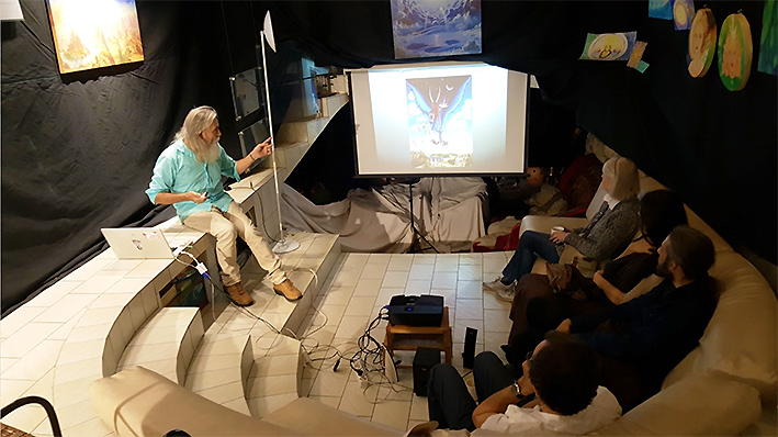 Conférence de François Schlesser sur le thème "Comment retranscrire la lumière des univers" - ASNIÈRES-sur-Seine (92) Hauts-de-Seine - 13-14 octobre 2018 