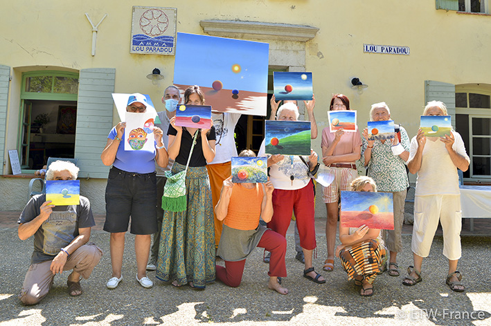Atelier en plein air pendant le stage de Peinture de François Schlesser en 2020 - Centre AMMA TOURVES (83)