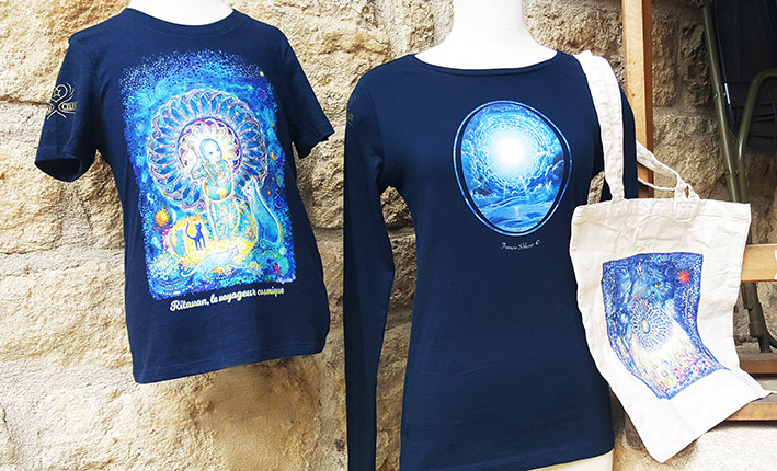 T-Shirt "Ritavan" taille pour enfant Peinture de Myrrha - T-Shirt "La fontaine d'eau vive" Peinture de François Schlesser - Sac Lumière Peinture de Myrrha
